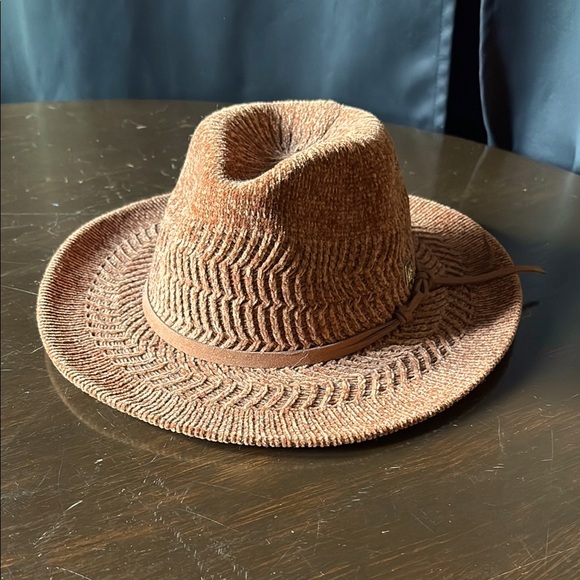 Anne Klein Rust Woven Hat - Picture 1 of 5